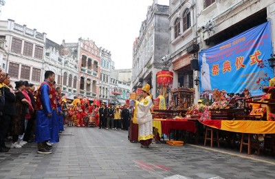 海口天后宫2025春季妈祖巡游为民祈福暨“天后祀奉”11周年纪念庆祝活动盛大举行
