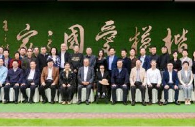 著名侨领王源兴及其长子王铭生平陈列馆在宁波落成