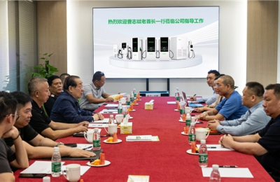 曹志斌老首长一行莅临道通科技参观指导